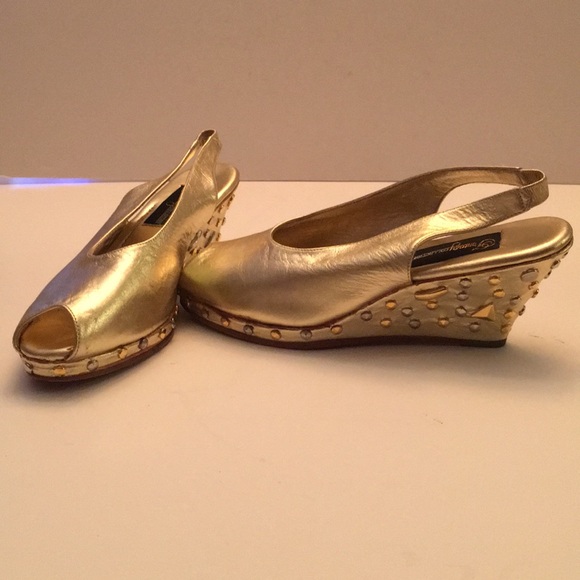 LEATHER SHOES VERY BEAUTIFUL - Picture 2 of 6